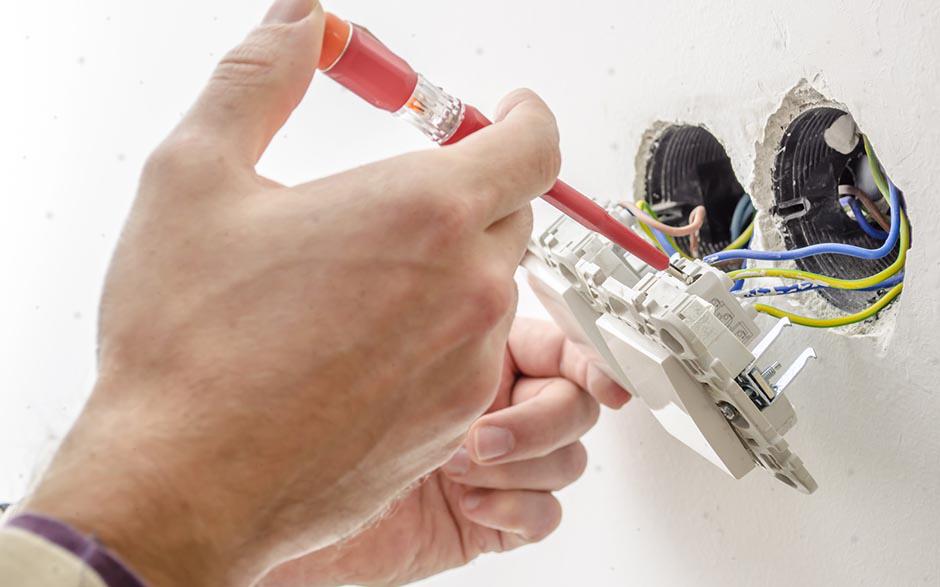 tarif travaux électricité Beynes