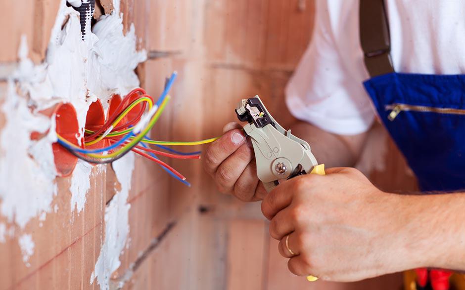 électricien de maintenance Villepinte